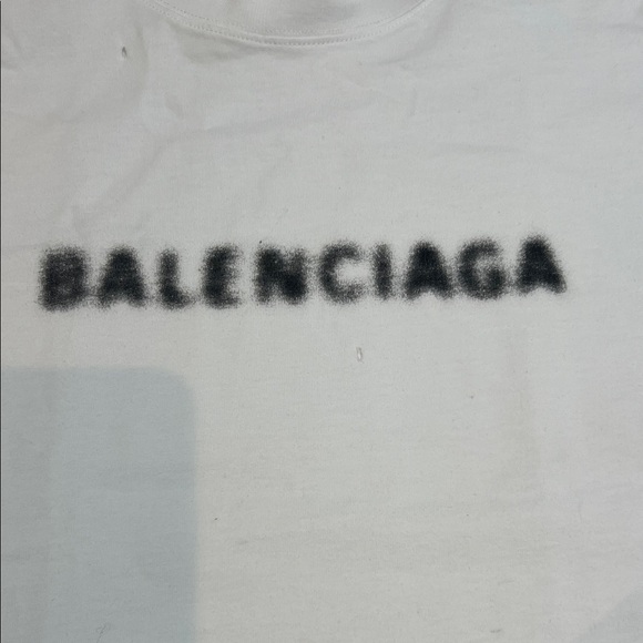 Balenciaga distressed t-shirt with logo - Picture 2 of 9